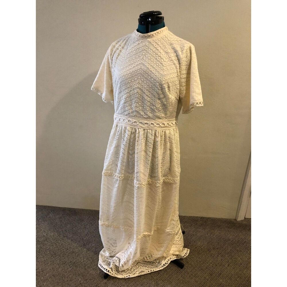 Polagram Cream Lace Midi Short Sleeve Dress, NWT, size L